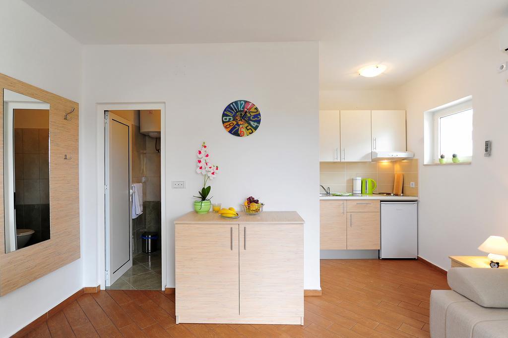 Apartments Ka - Ro Bibinje Room photo