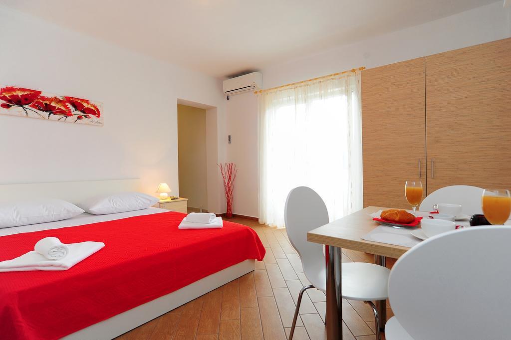 Apartments Ka - Ro Bibinje Room photo