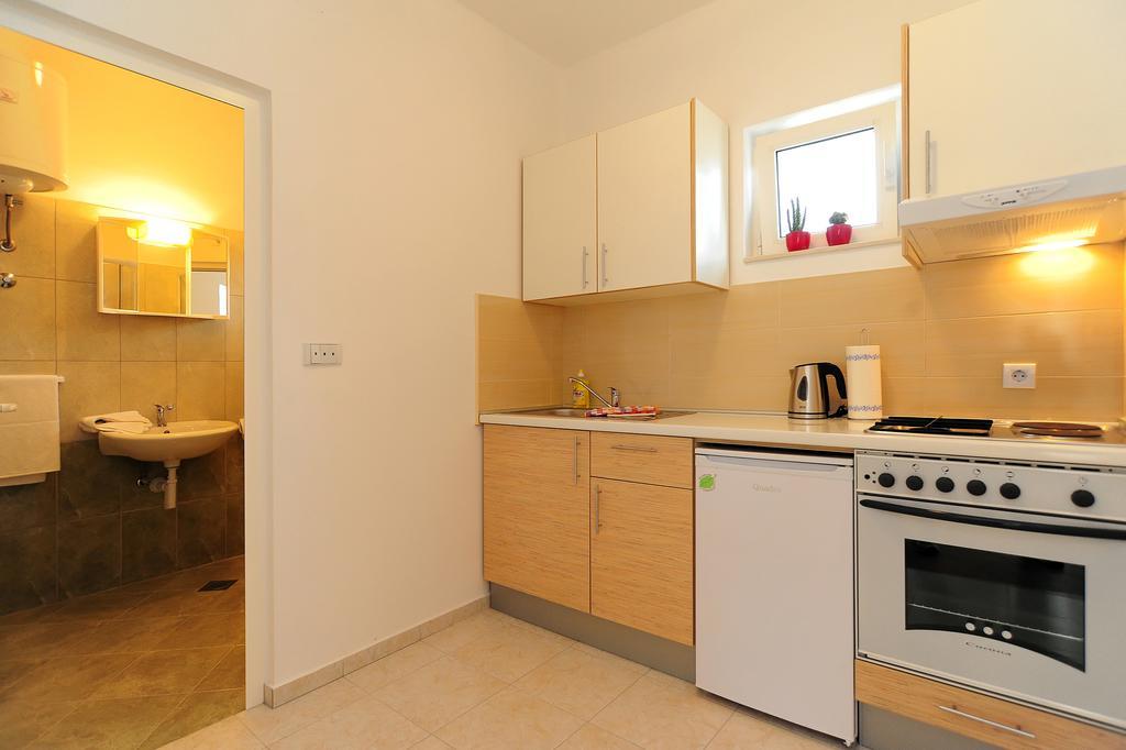 Apartments Ka - Ro Bibinje Room photo